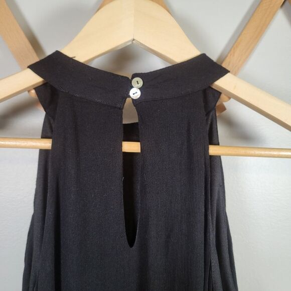 Entro Embroidered Key Hole Dress - Picture 8 of 10